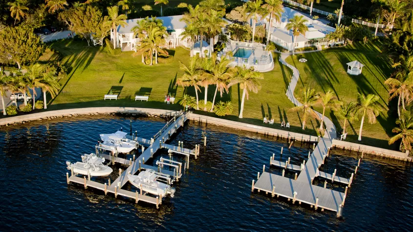 Docks Overhead